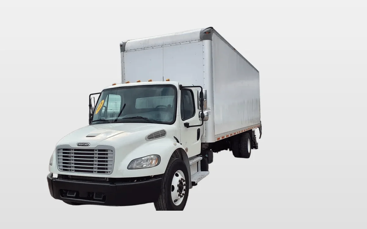 2019 Freightliner M2 106 - image 1