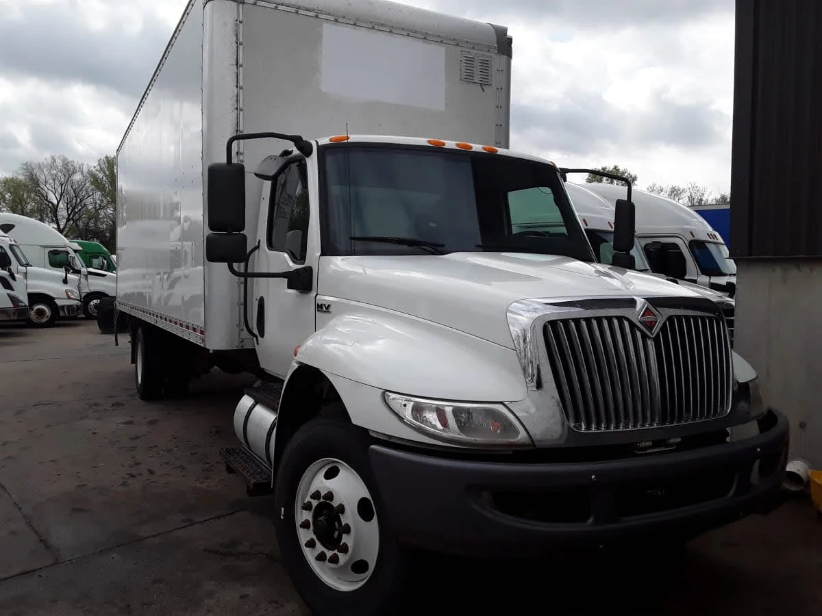 2023 International MV - image 2