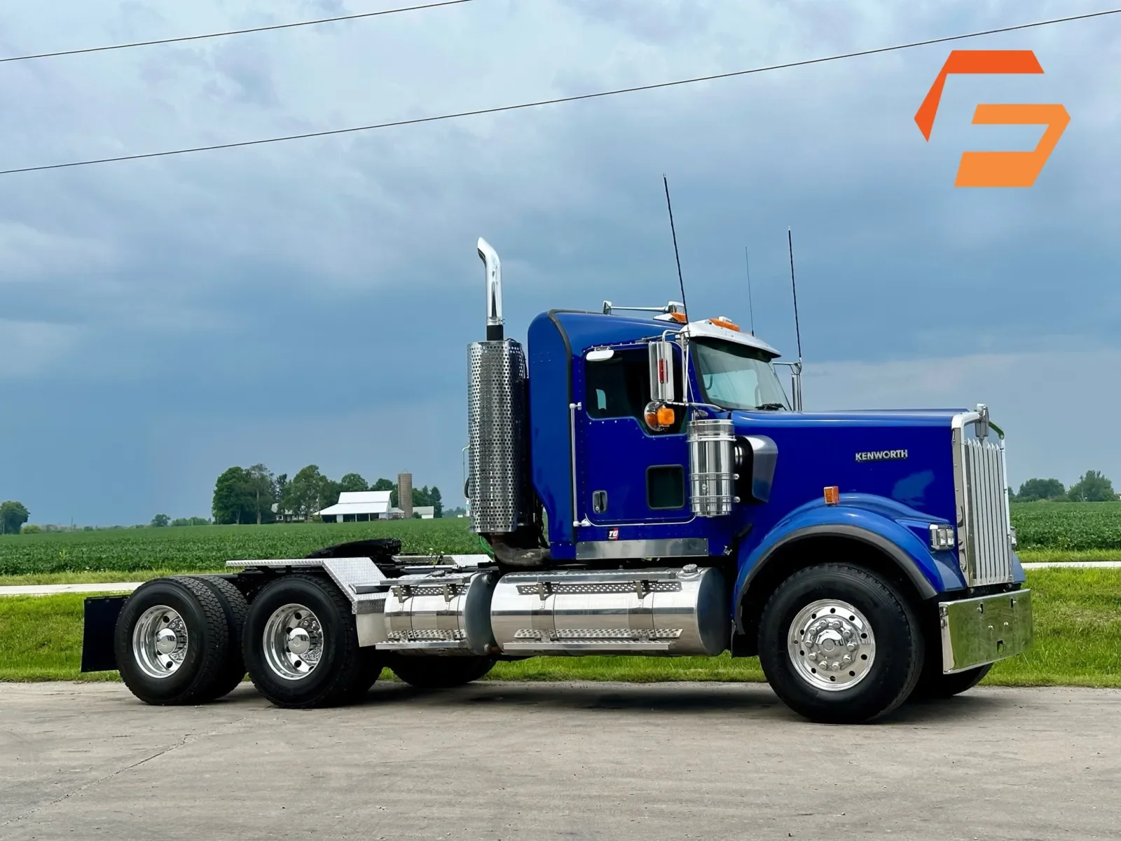 2018 Kenworth W900 in New Lenox, IL