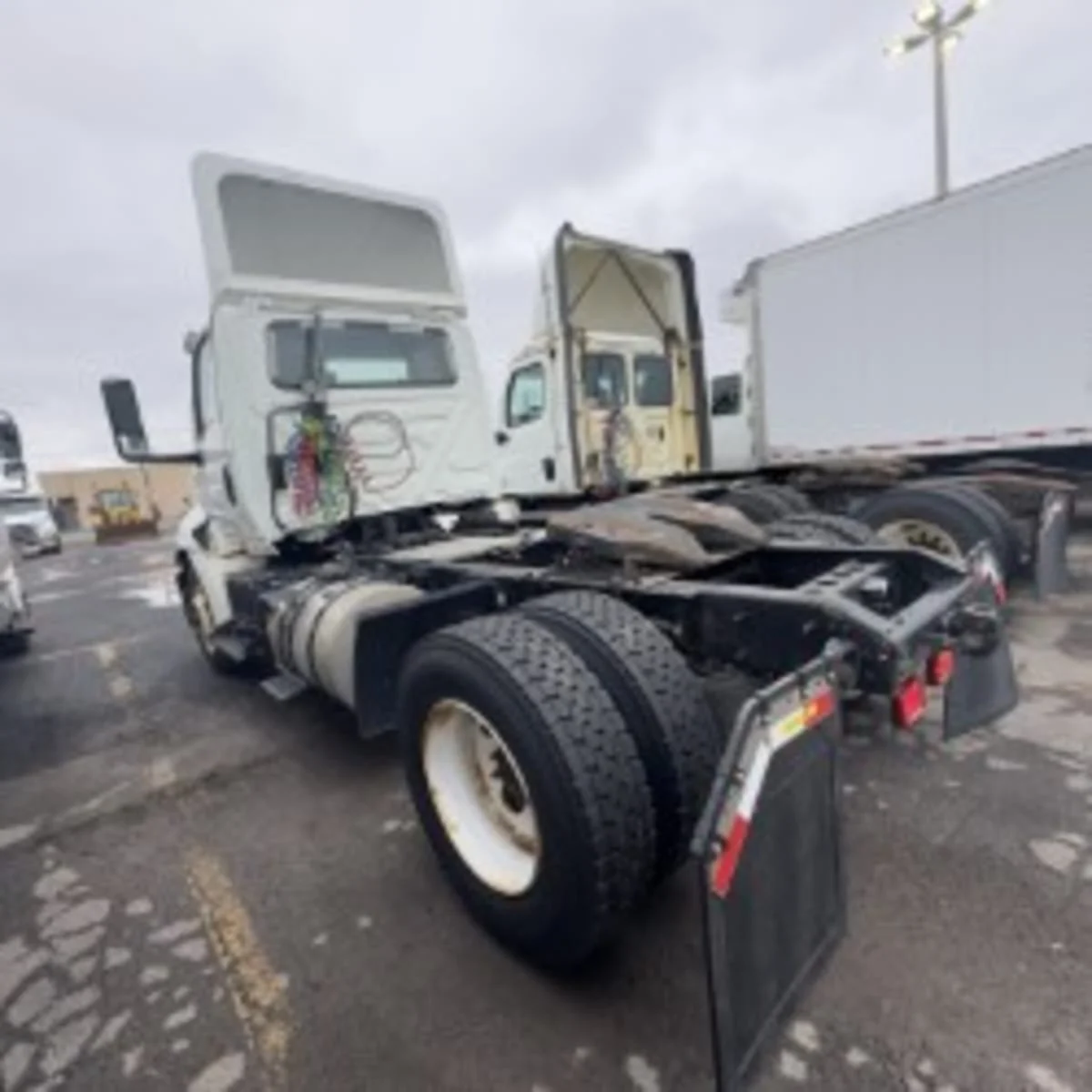 2019 International RH - image 6