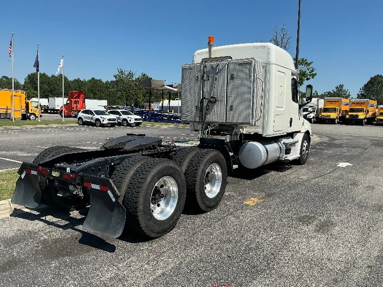 2021 Freightliner Cascadia in Atlanta (Conyers), GA — photo 7
