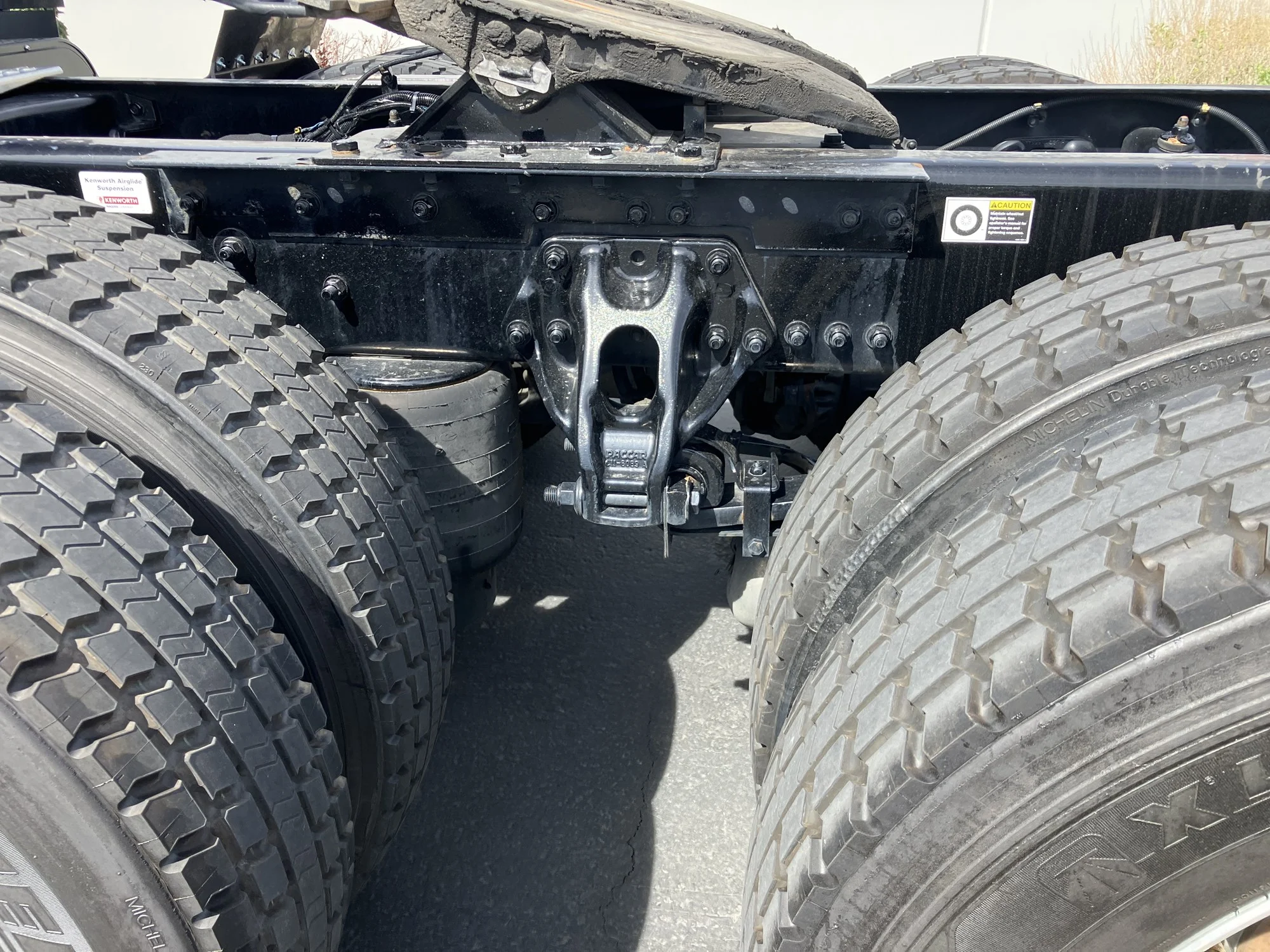 2022 Kenworth T680 - image 5