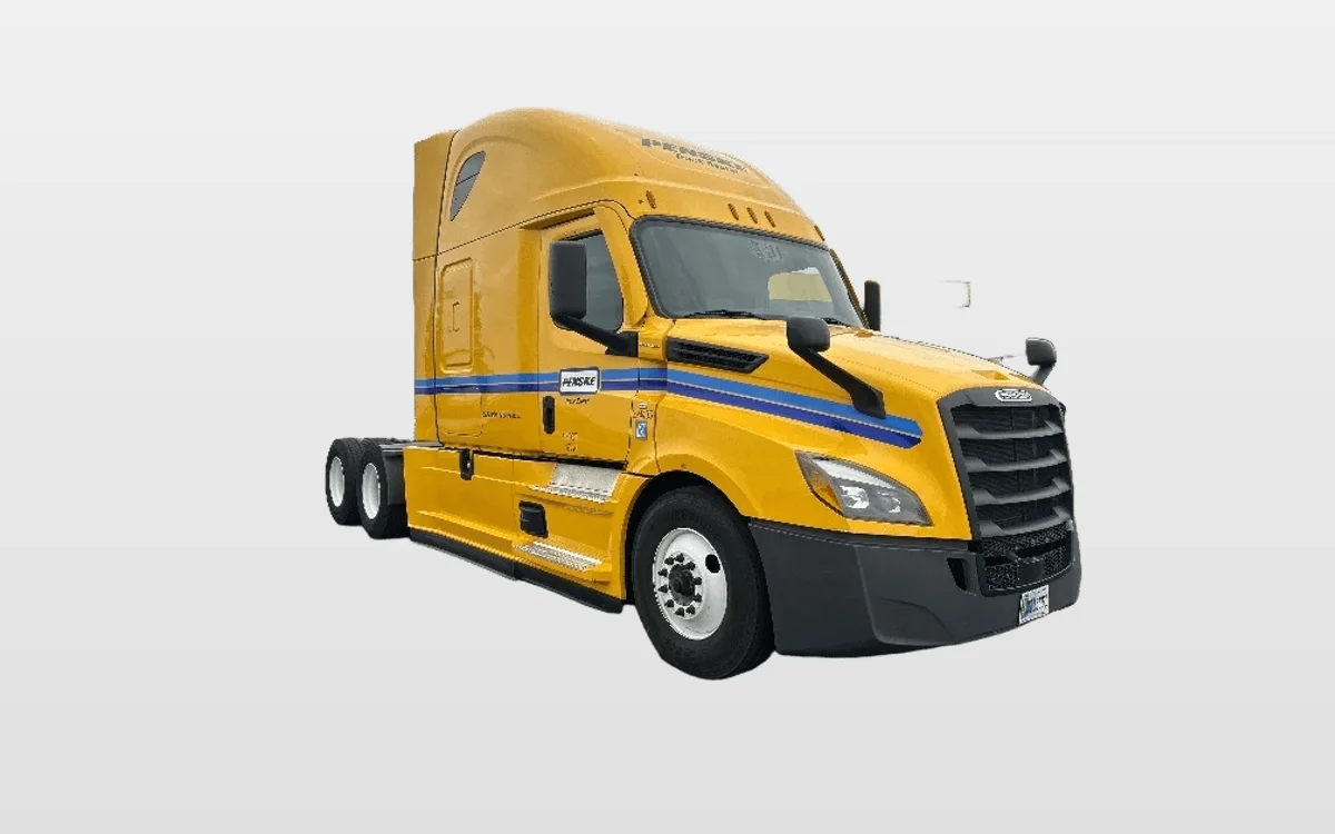 2022 Freightliner - image 1