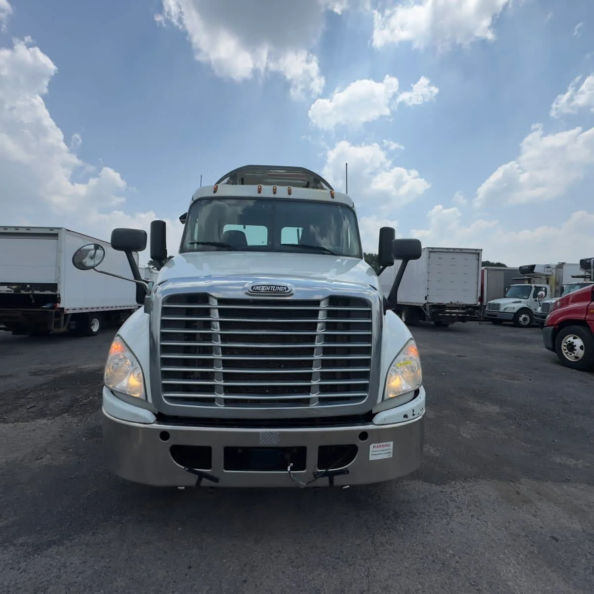 2019 Freightliner Cascadia in Syracuse, NY — photo 2