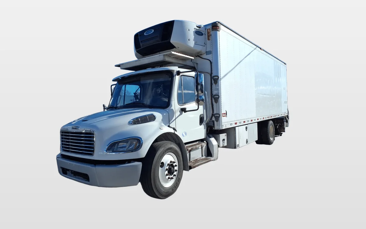 2017 Freightliner M2 106 - image 1