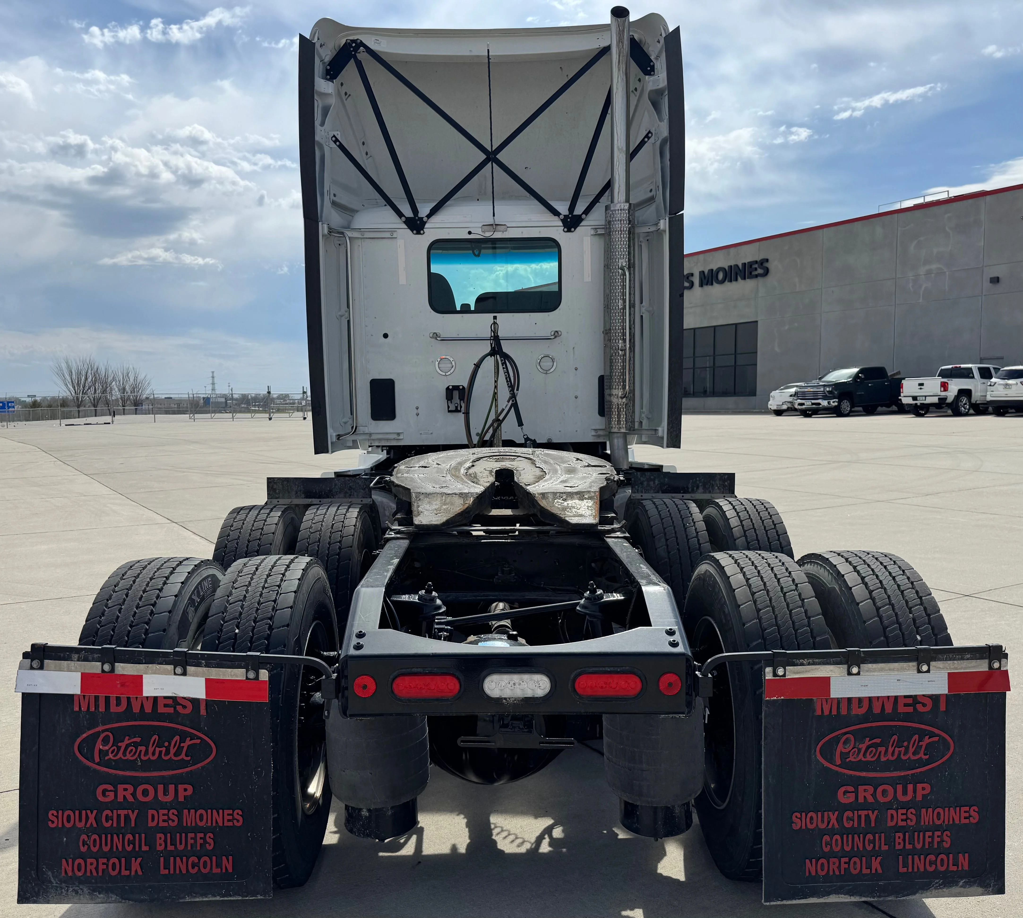 2025 Peterbilt 579 in Council Bluffs, IA — photo 6