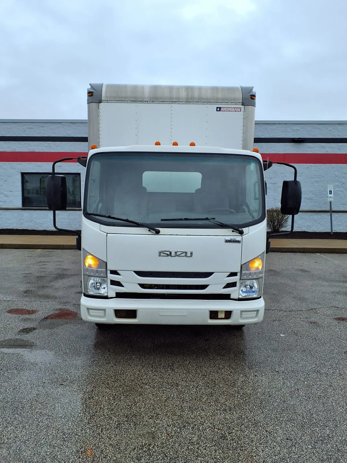 2016 Isuzu NPR - image 2