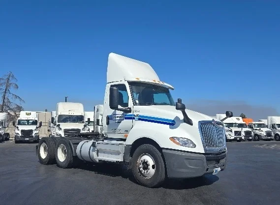 2019 International LT in Stockton, CA