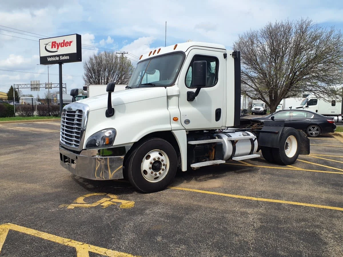 2019 Freightliner Cascadia in Bolingbrook, IL