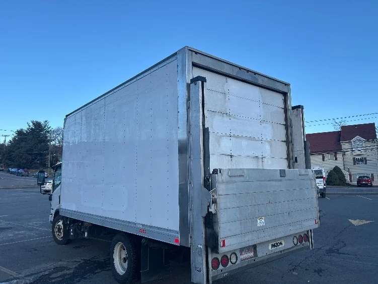 2021 Isuzu NQR - image 6