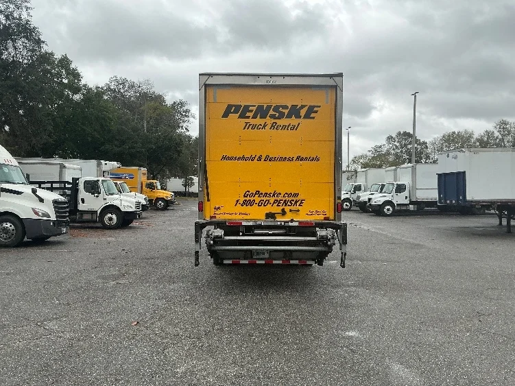 2022 International MV - image 7