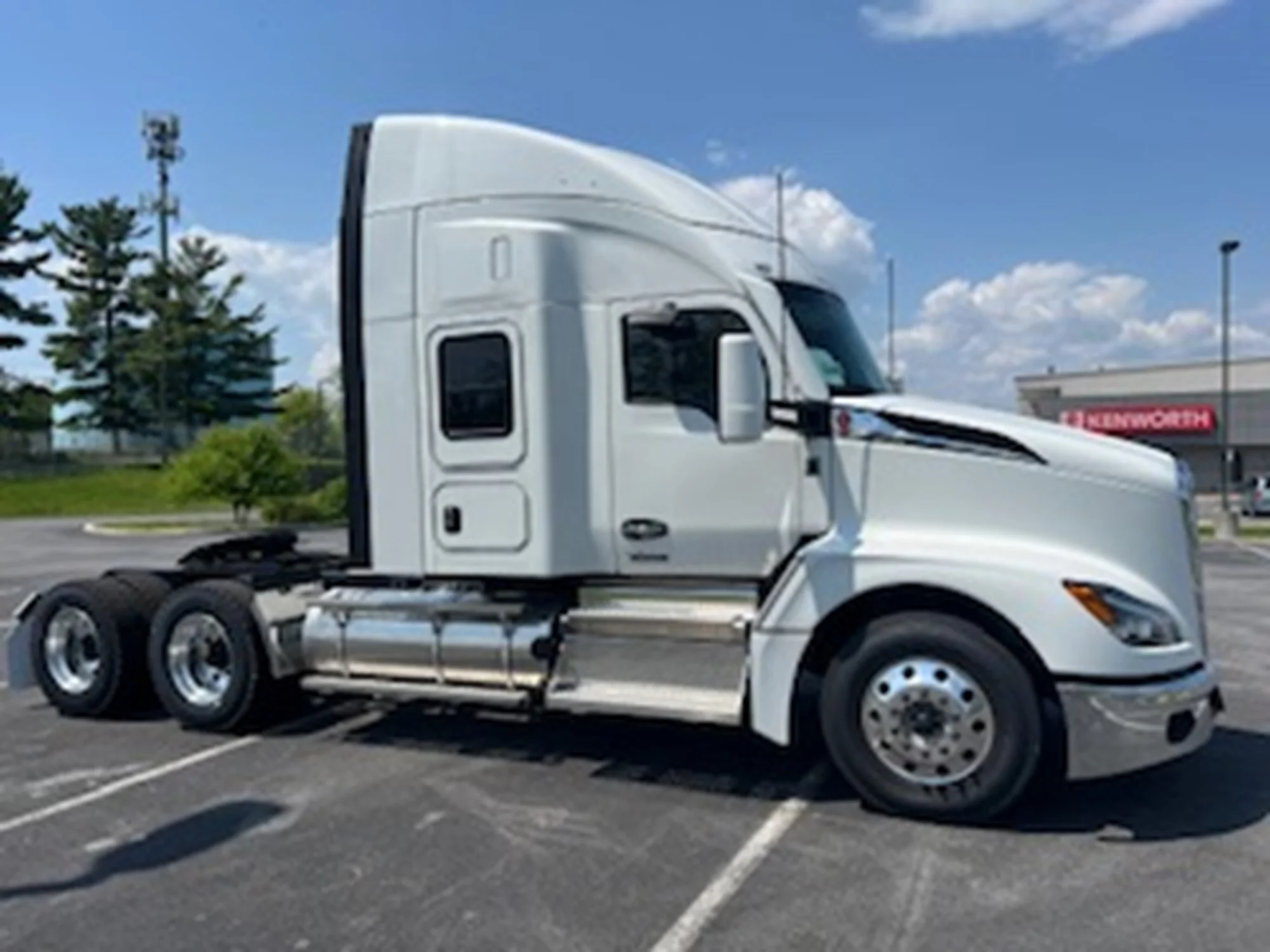 2026 Kenworth in Hagerstown, MD — photo 3