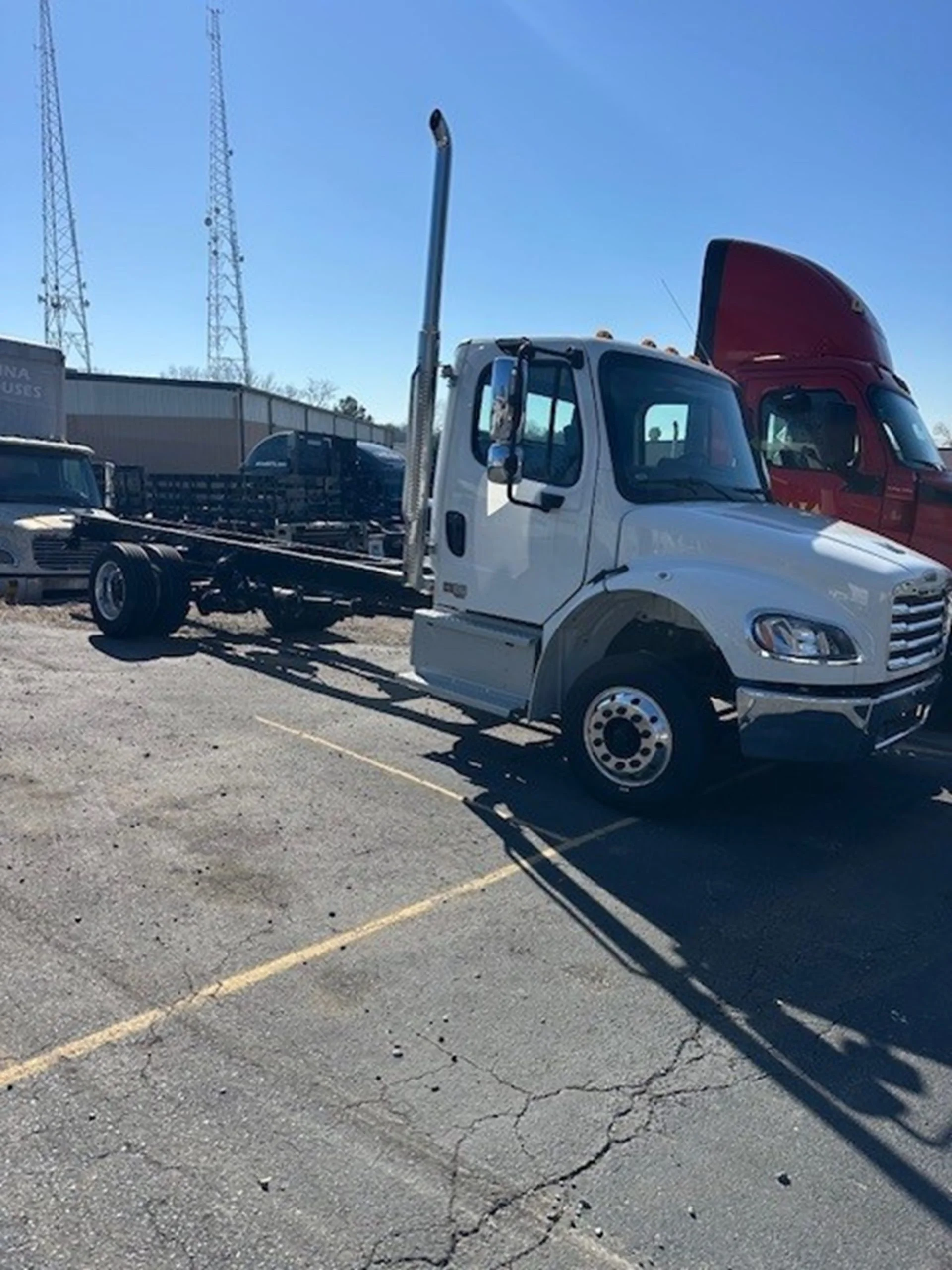 2025 Freightliner M2 106