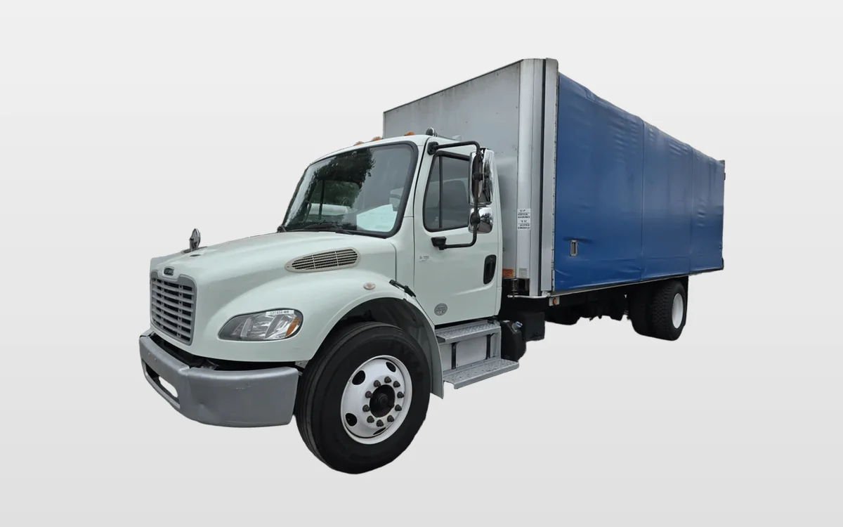 2014 Freightliner M2 106 - image 1