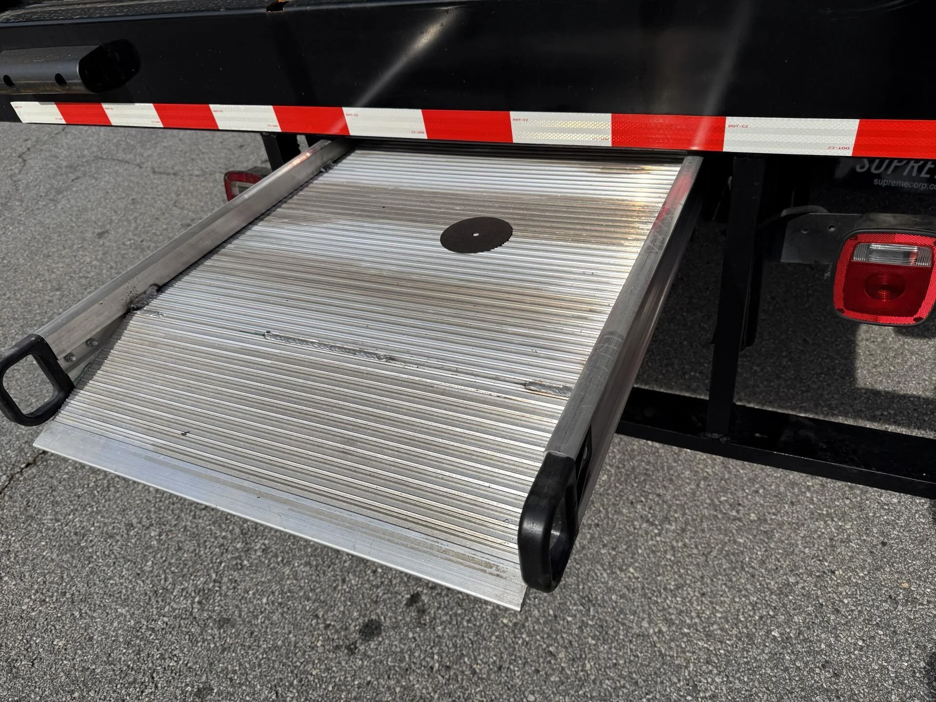 2021 Hino 268 - image 7