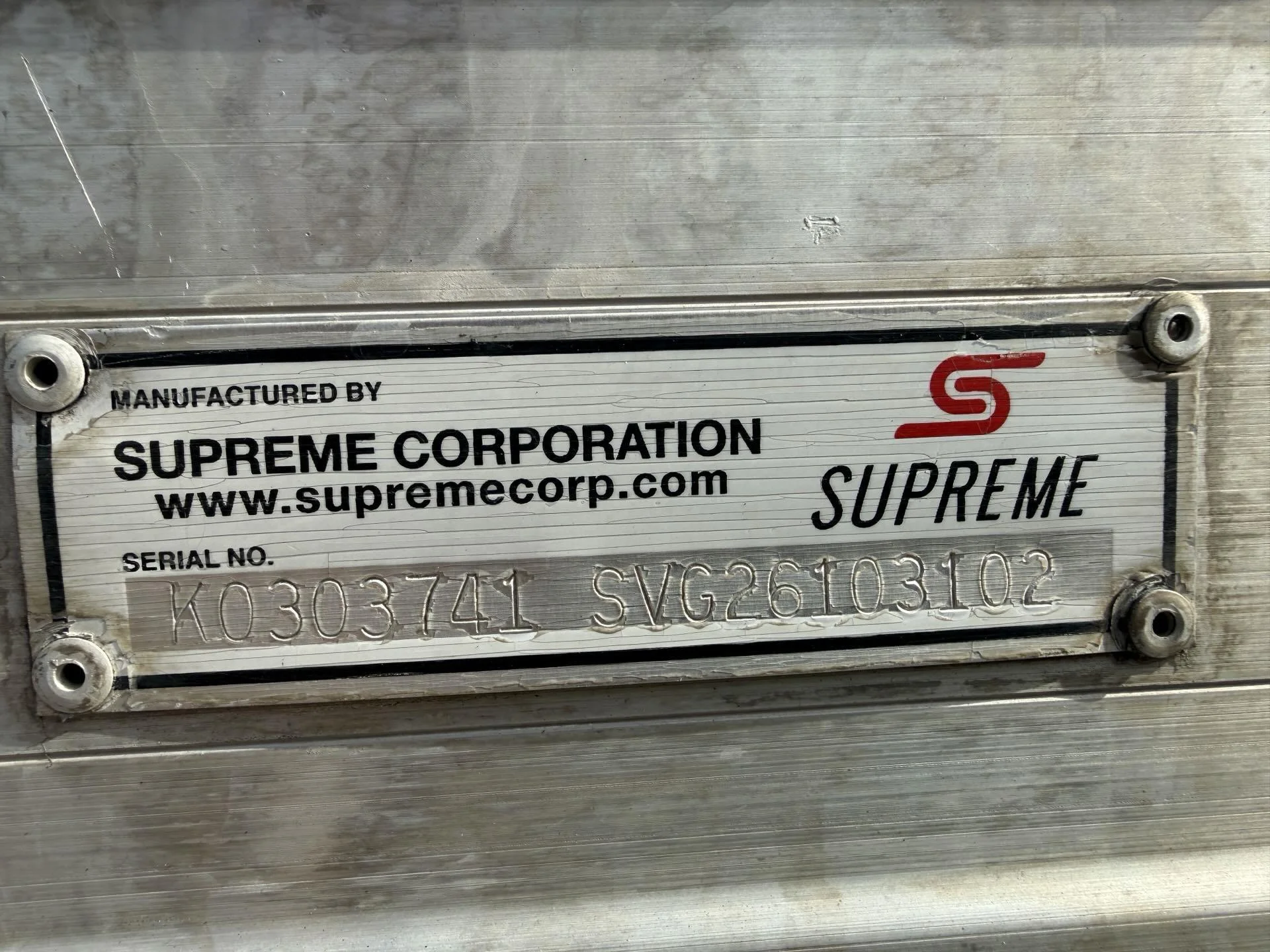 2021 Hino 268 - image 16