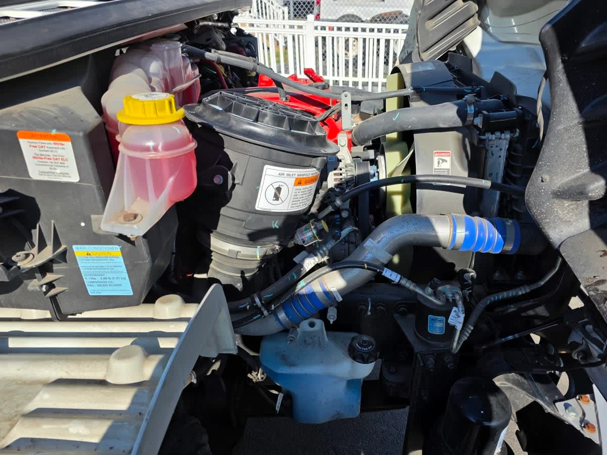 2020 Freightliner M2 106 - image 12