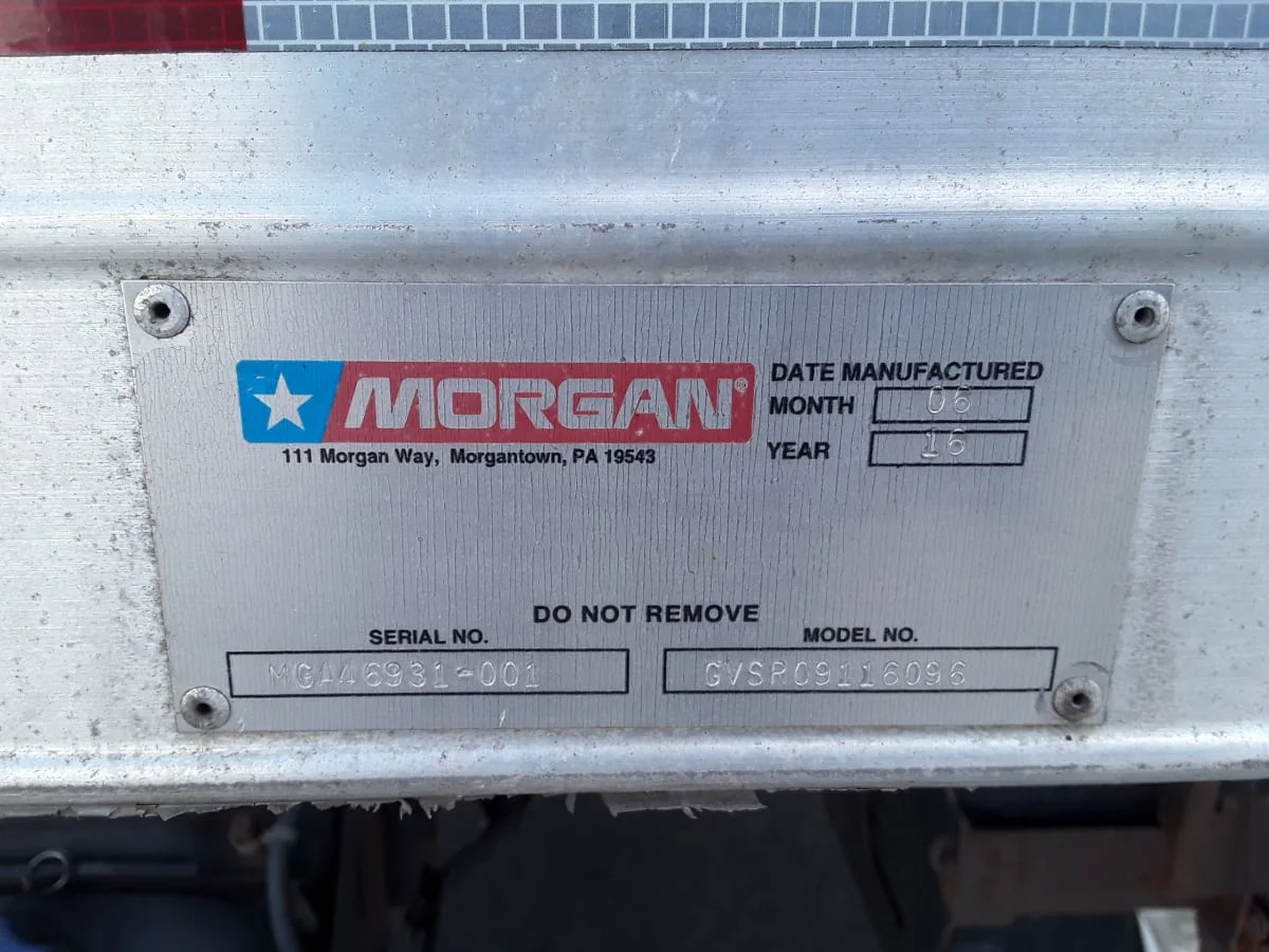 2017 Isuzu NPR - image 13