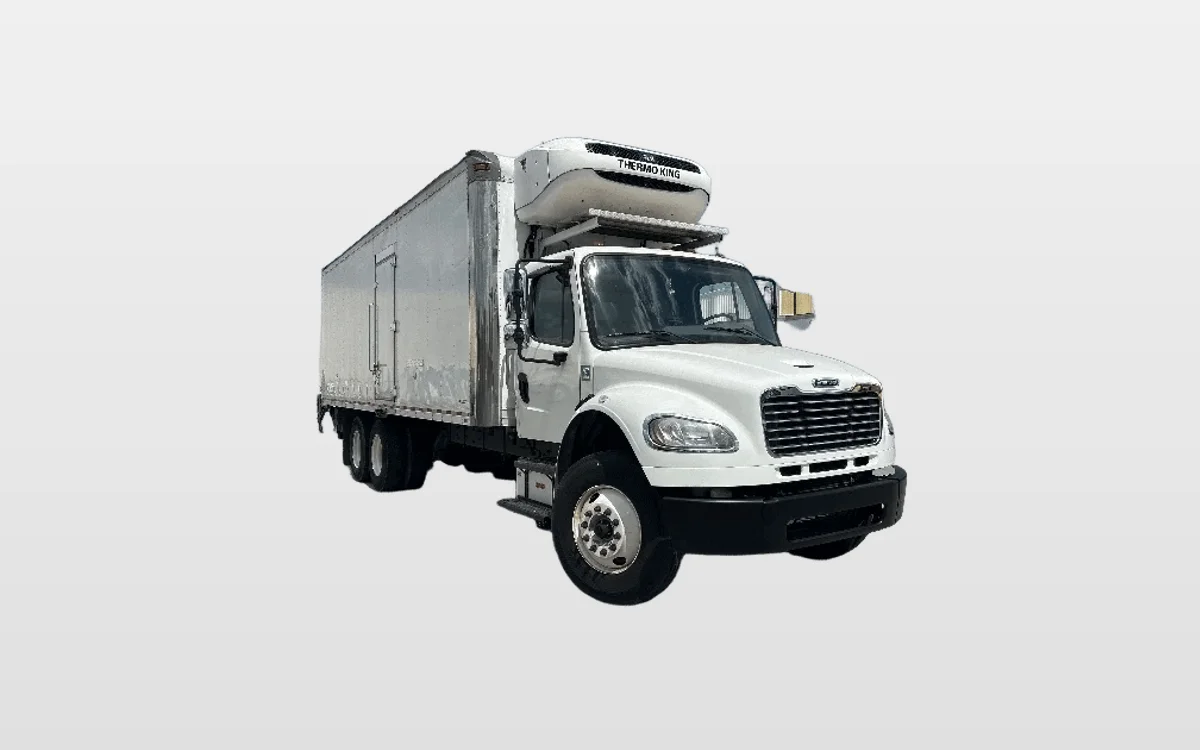 2020 Freightliner M2 106 - image 1