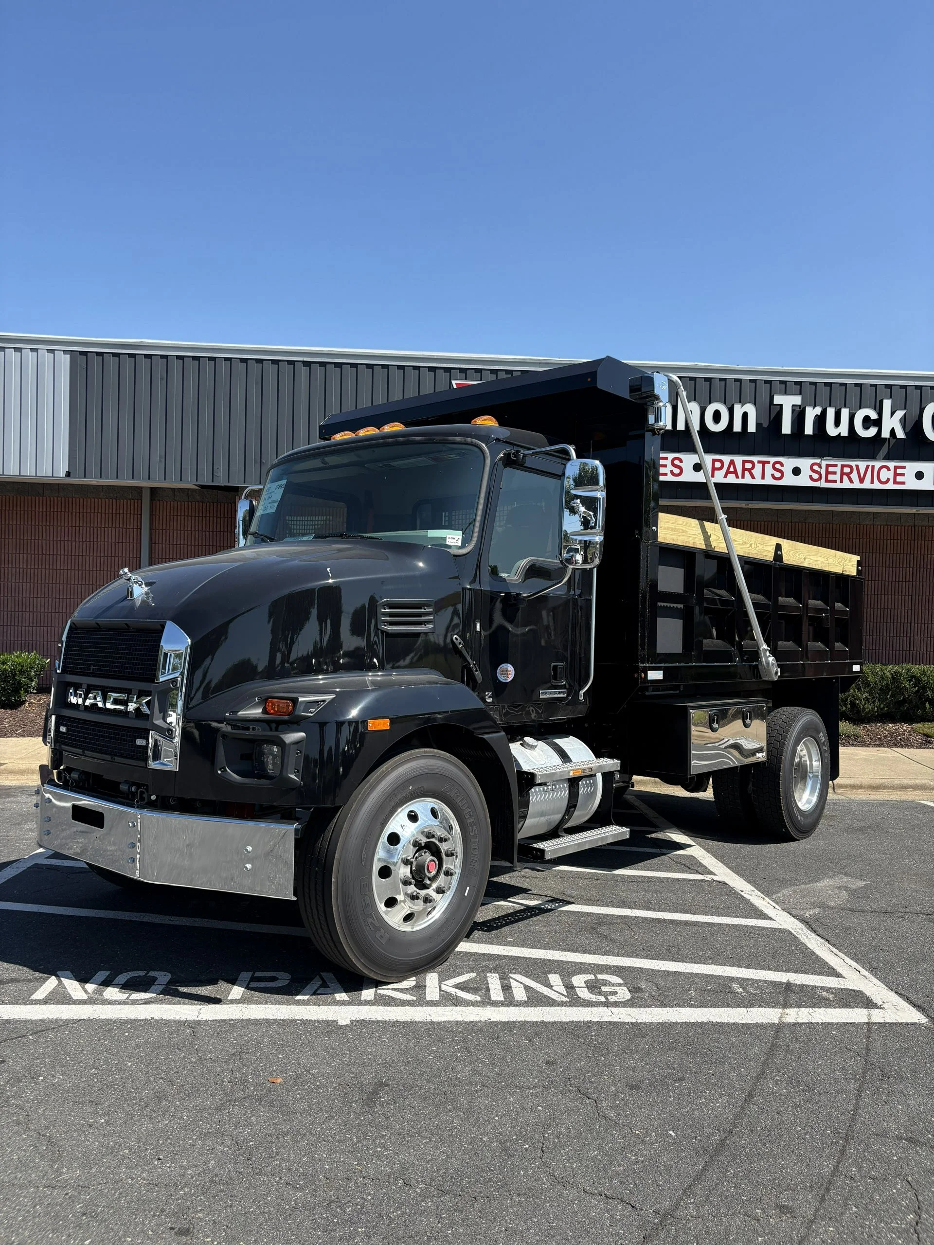 2027 Mack MD