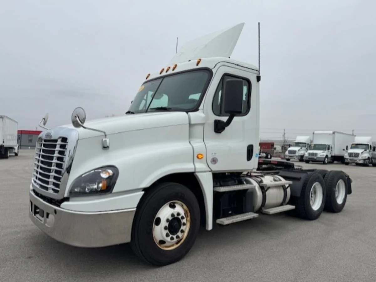 2019 Freightliner Cascadia in Clarksville, IN