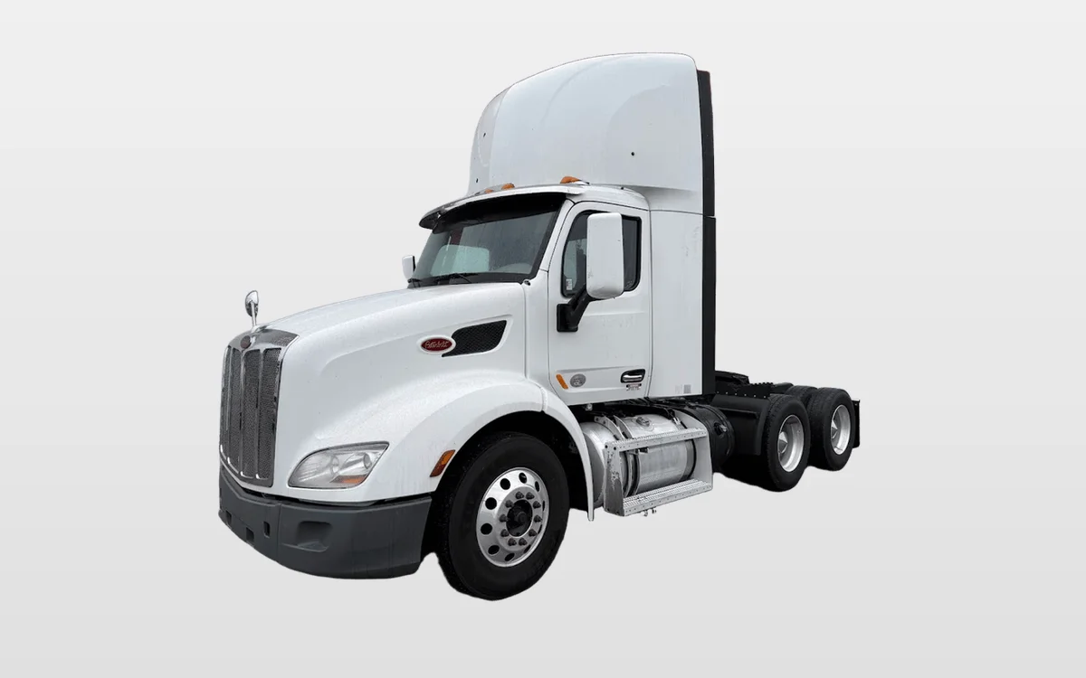 2019 Peterbilt - image 1