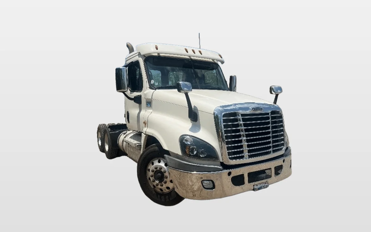 2020 Freightliner - image 1