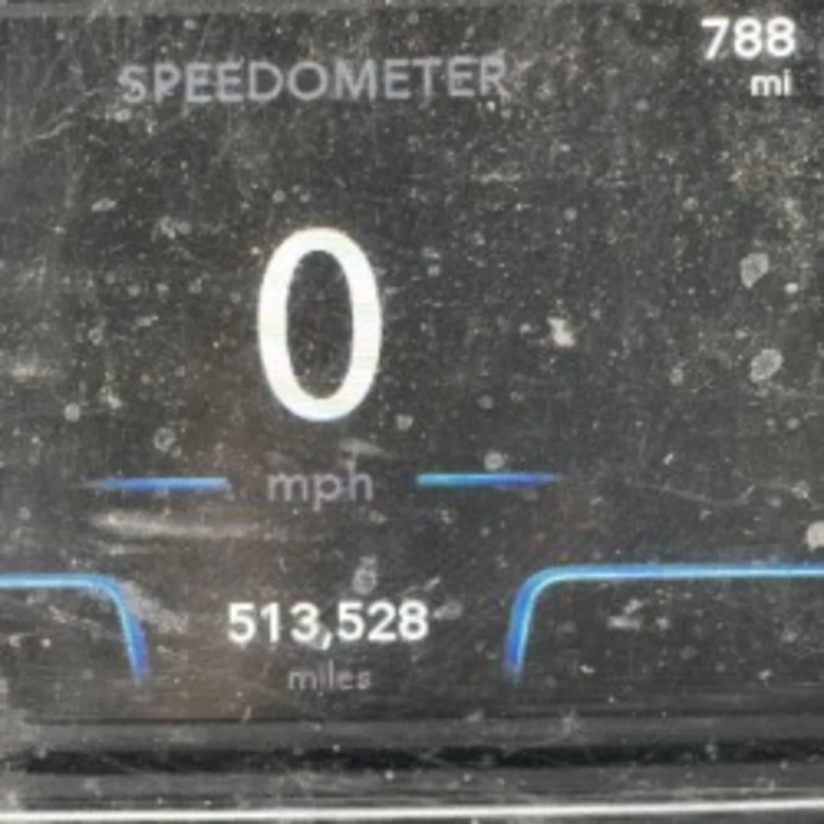 2019 International LT - image 11