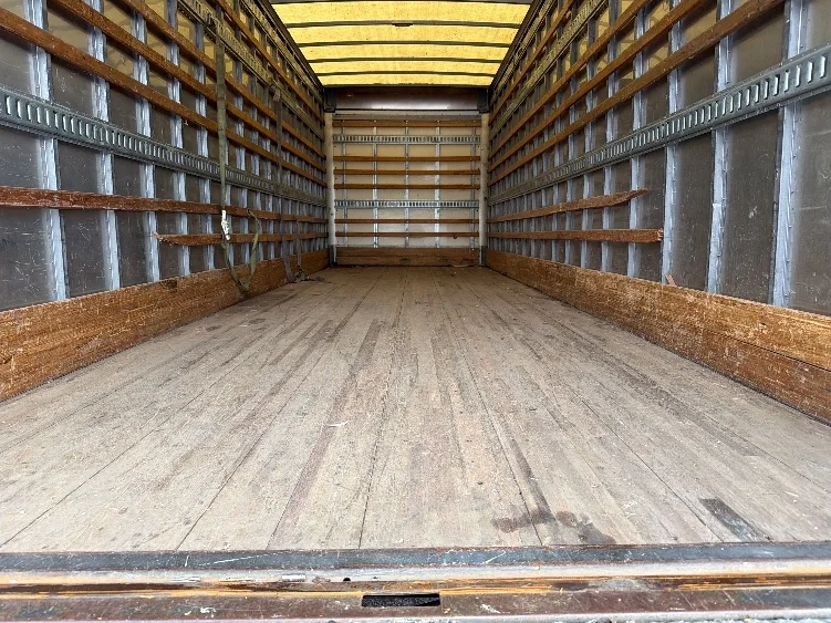 2018 International 4300 in Capitol Heights, MD — photo 10