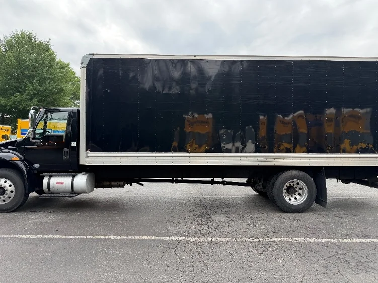 2018 International 4300 in Capitol Heights, MD — photo 4