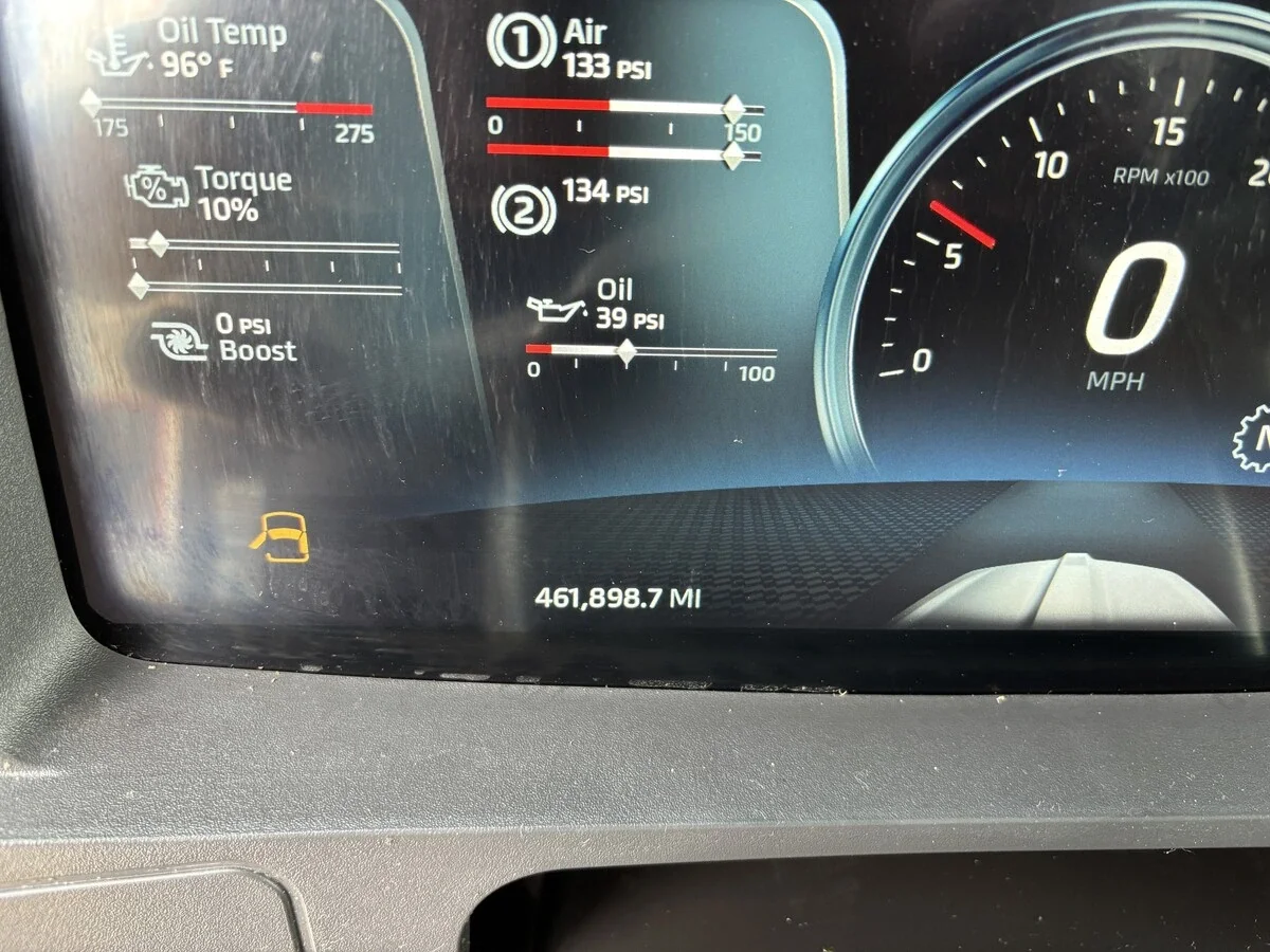 2023 Kenworth T680 — photo 10