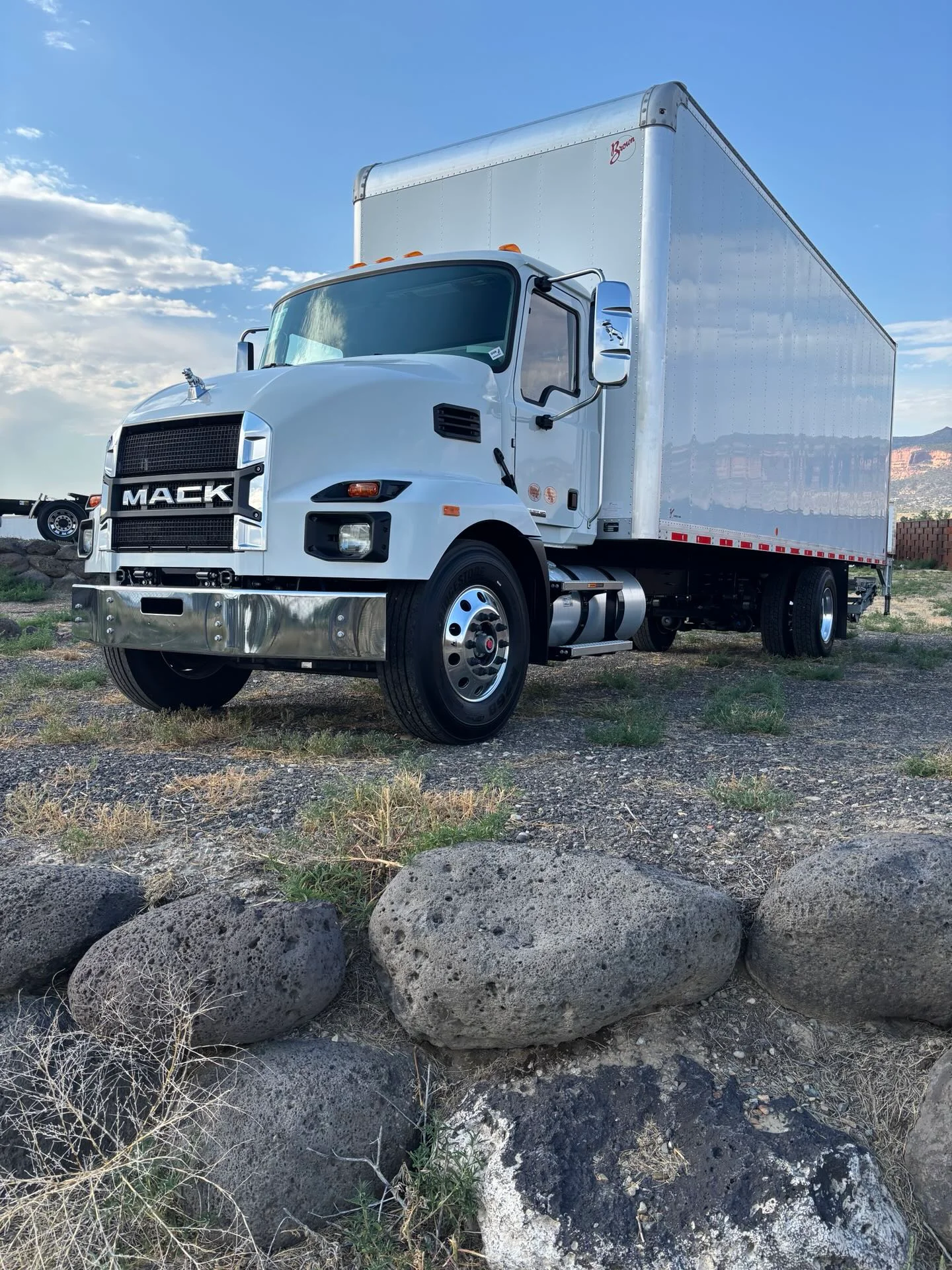2026 Mack MD in Fruita, CO — photo 2