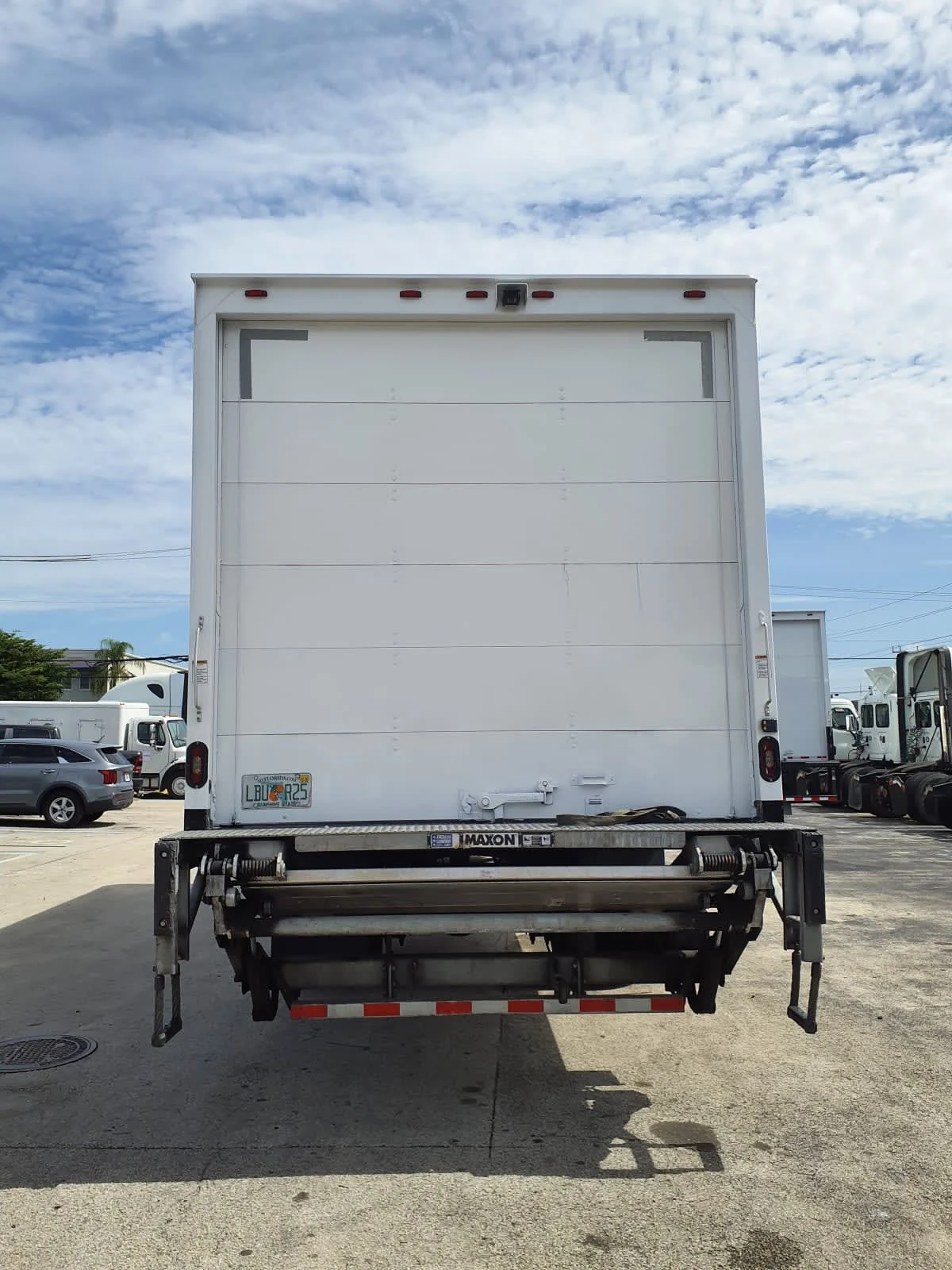 2020 Freightliner M2 106 in Miami, FL — photo 5
