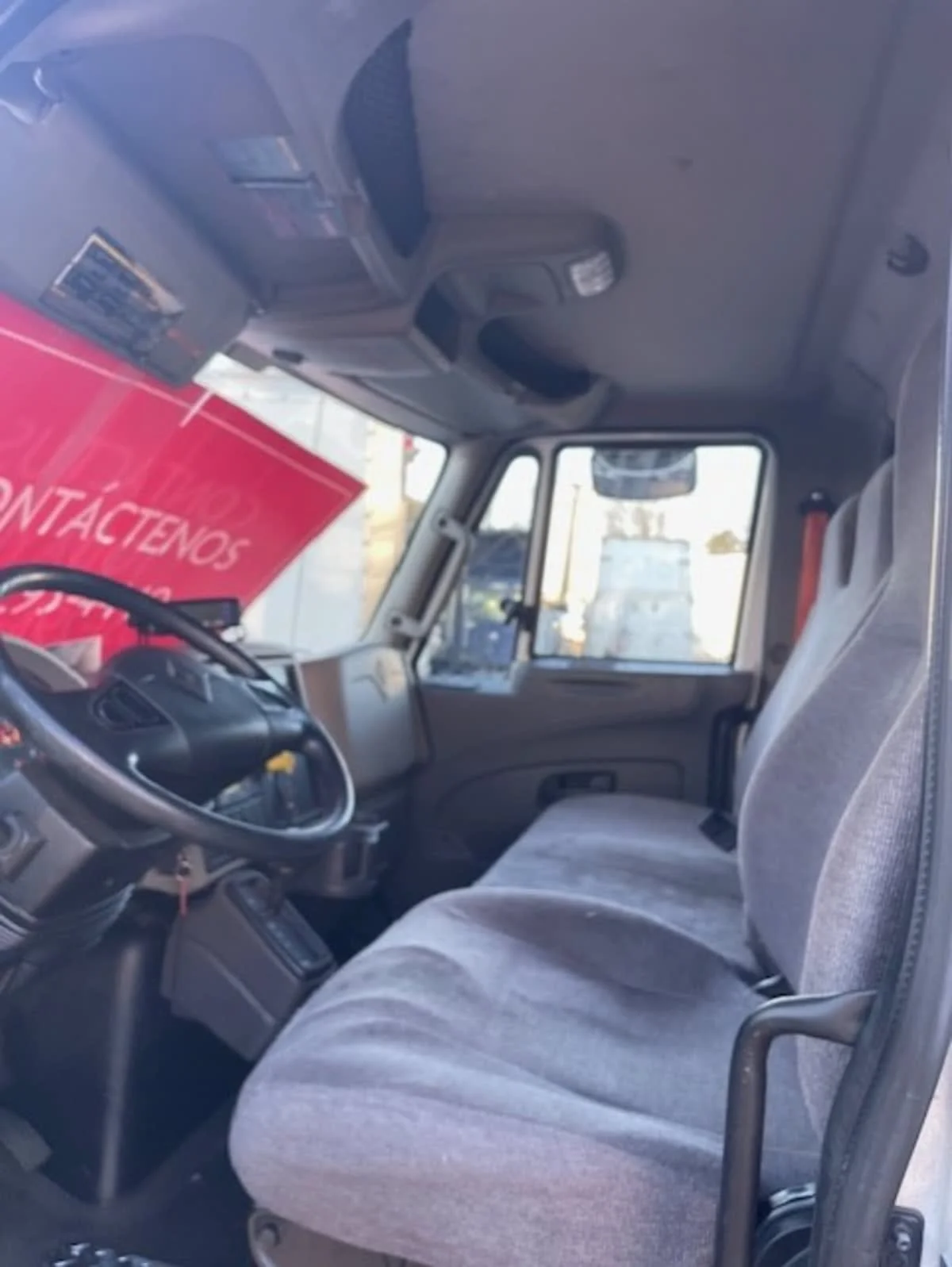 2019 International 4300 in Farmingdale, NY — photo 8