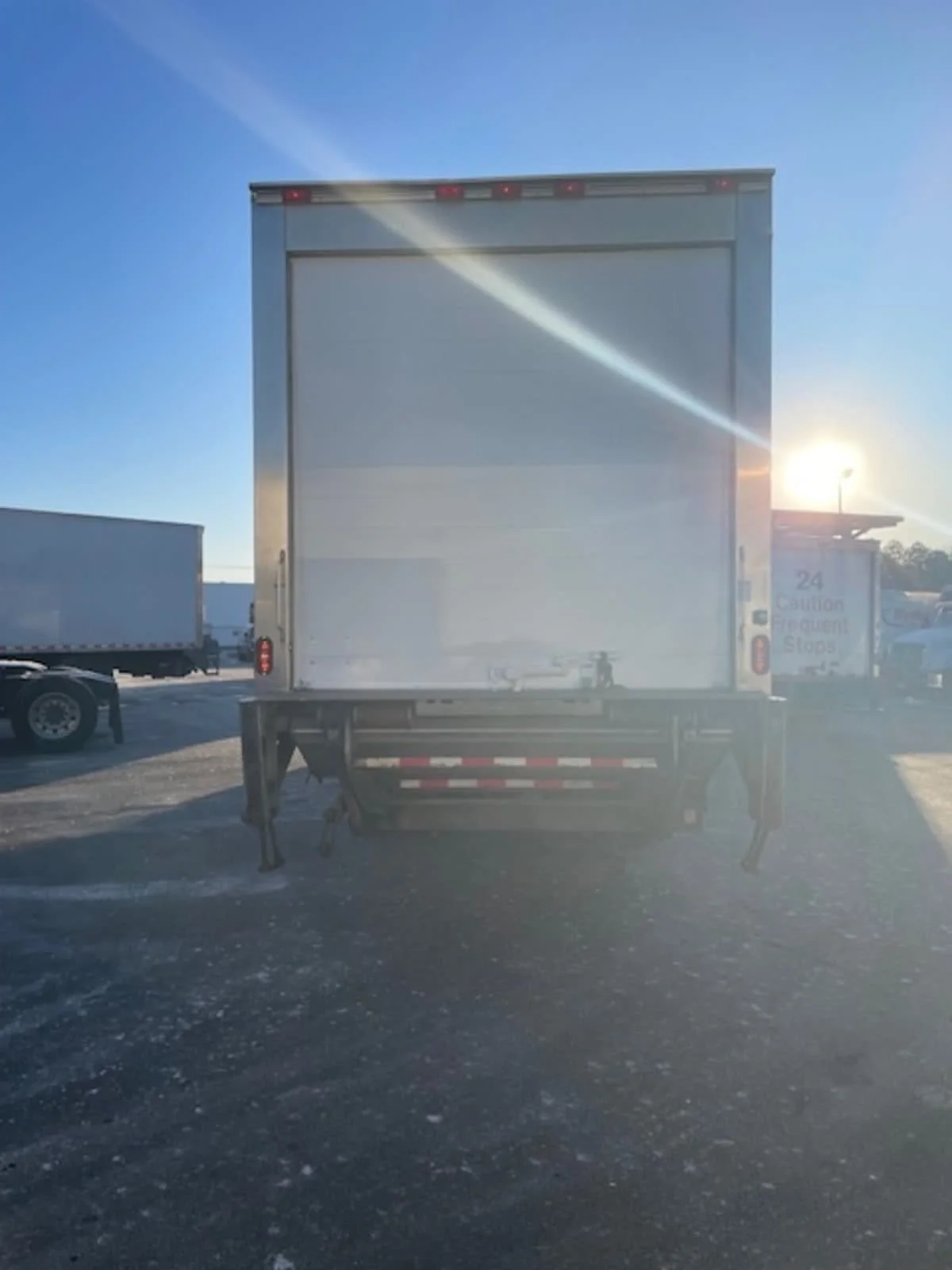 2019 International 4300 - image 5