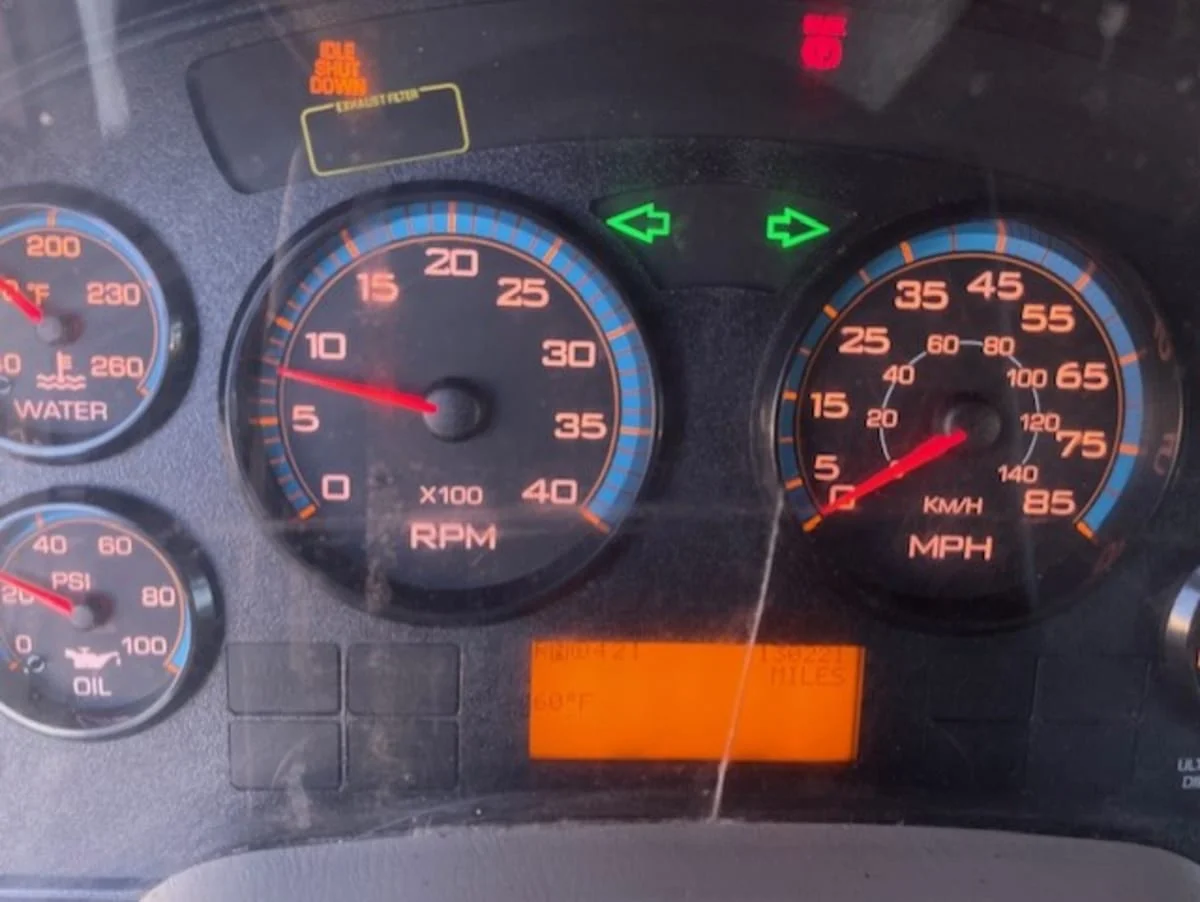 2019 International 4300 in Farmingdale, NY — photo 12