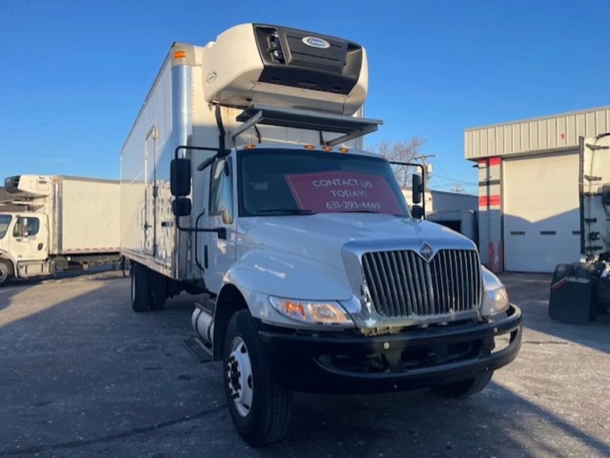 2019 International 4300 - image 3
