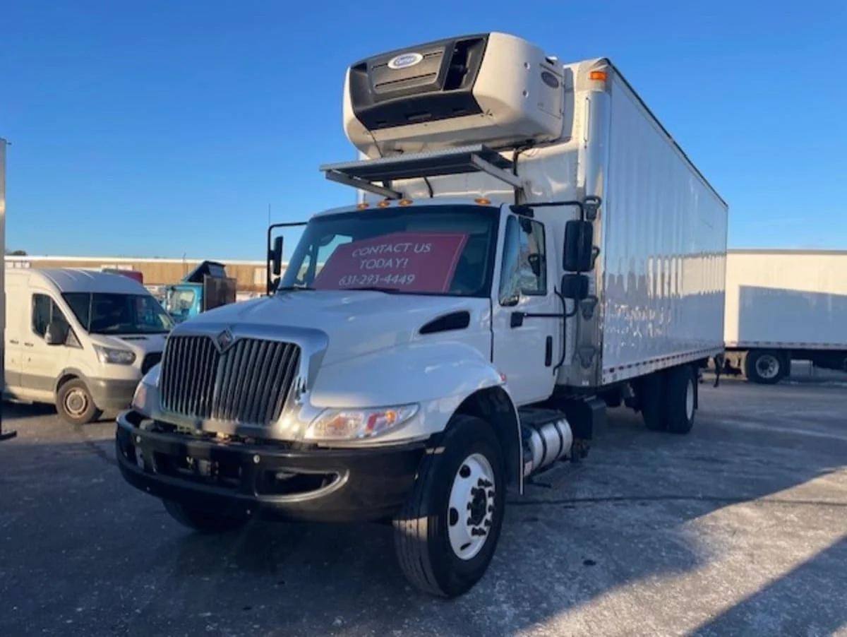 2019 International 4300 in Farmingdale, NY