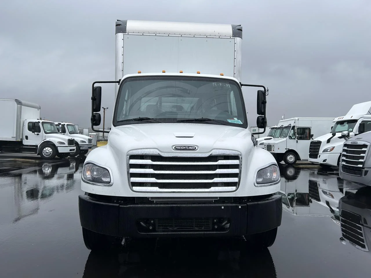2025 Freightliner M2 106 in Albany, OR — photo 5