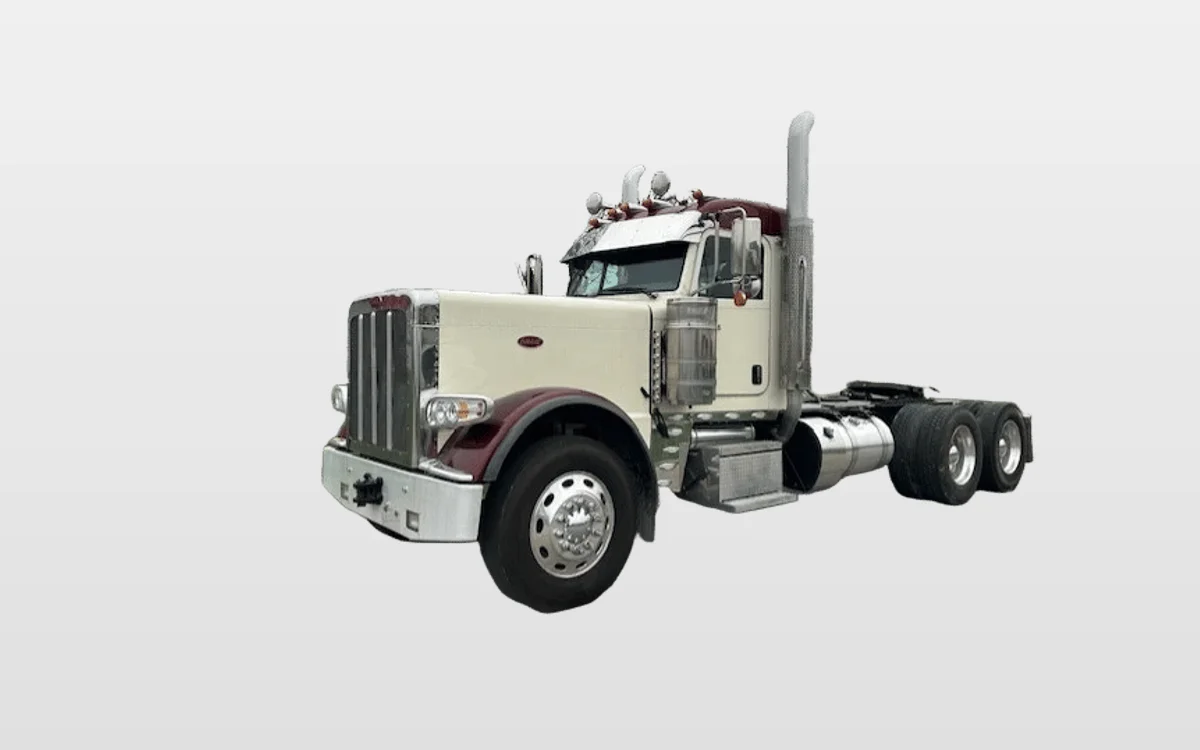 2022 Peterbilt 389 - image 1