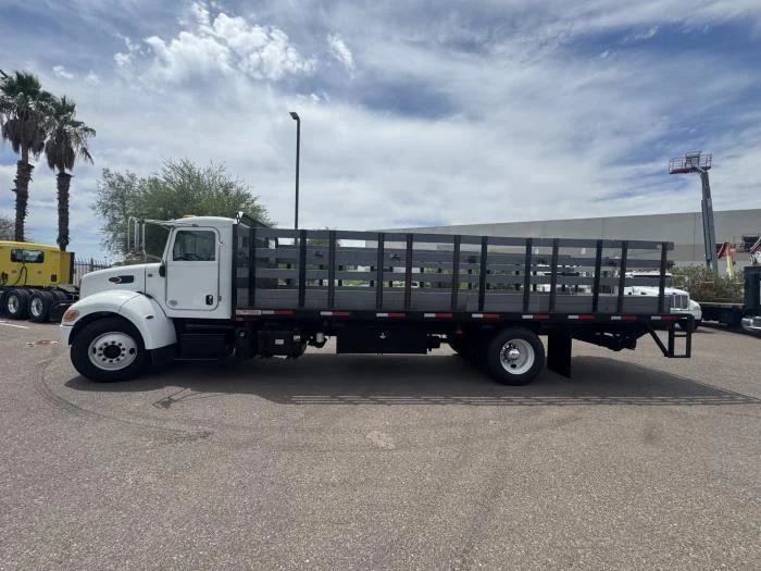 2020 Peterbilt - image 3