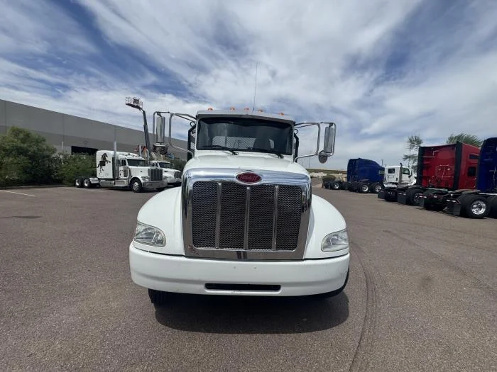 2020 Peterbilt - image 8