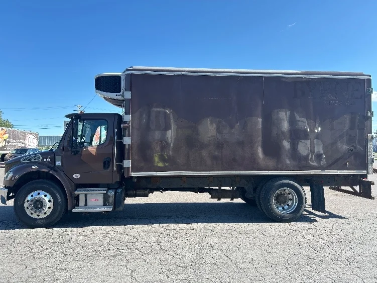 2021 Freightliner eM2 in Rochester, NY — photo 4