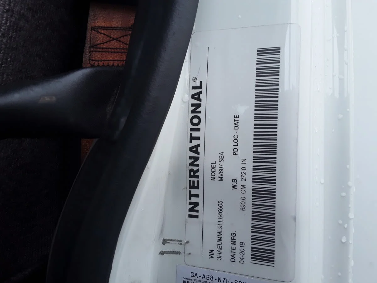 2020 International MV in Hilliard, OH — photo 15