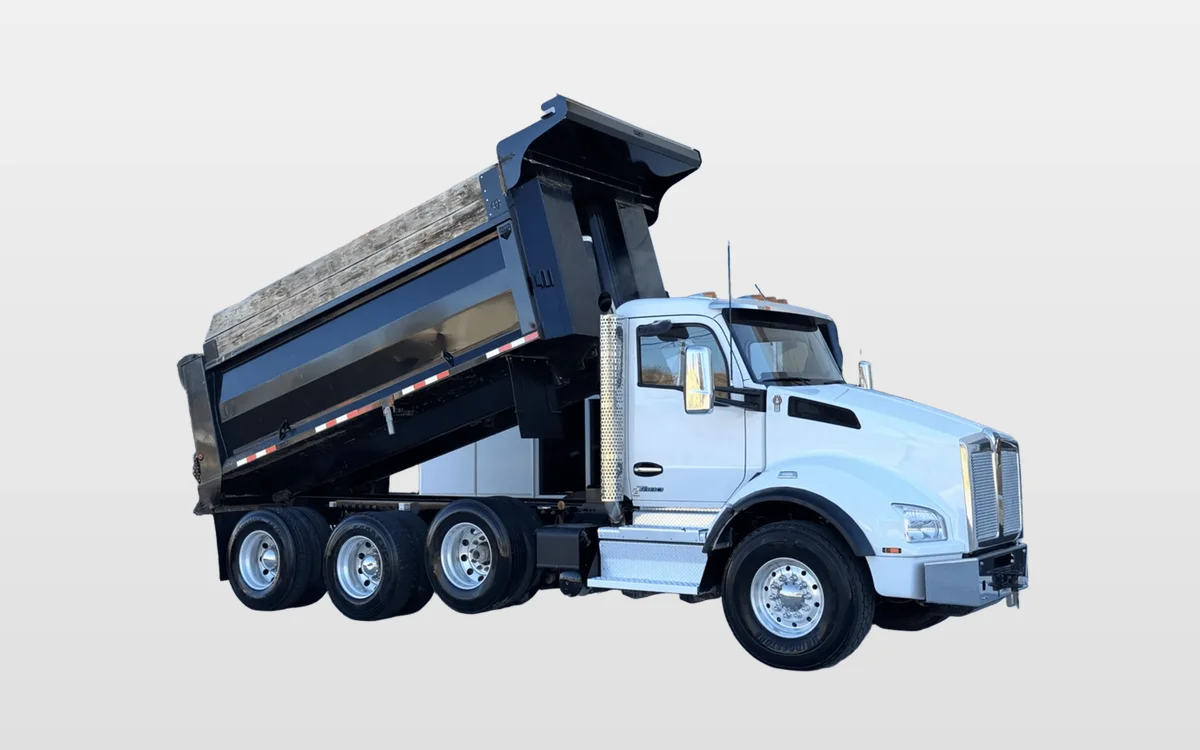 2023 Kenworth T880 - image 1