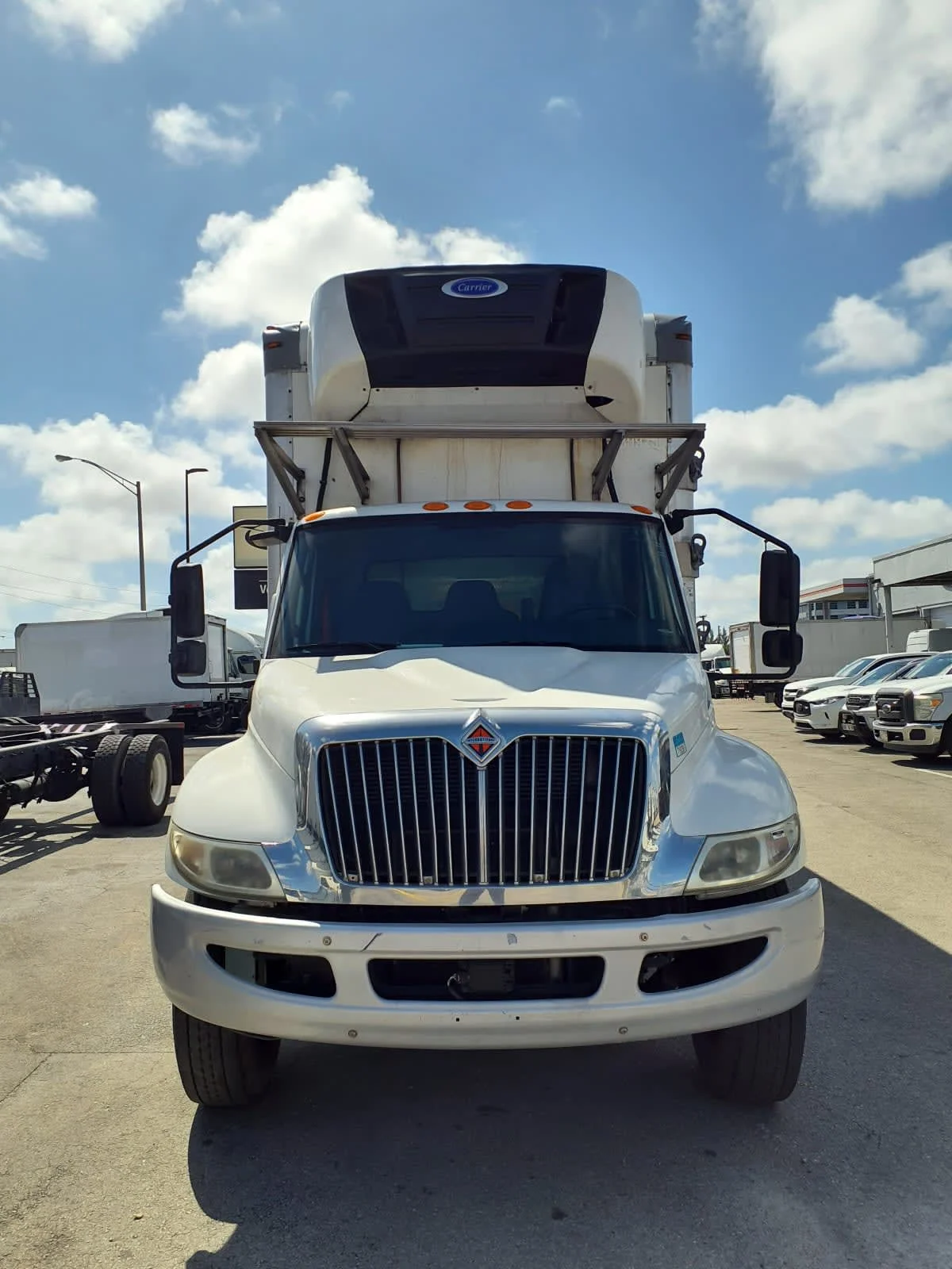 2019 International MV in Miami, FL — photo 2