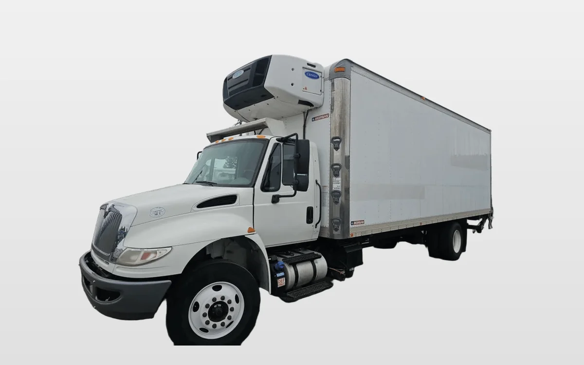 2015 International 4300 - image 1