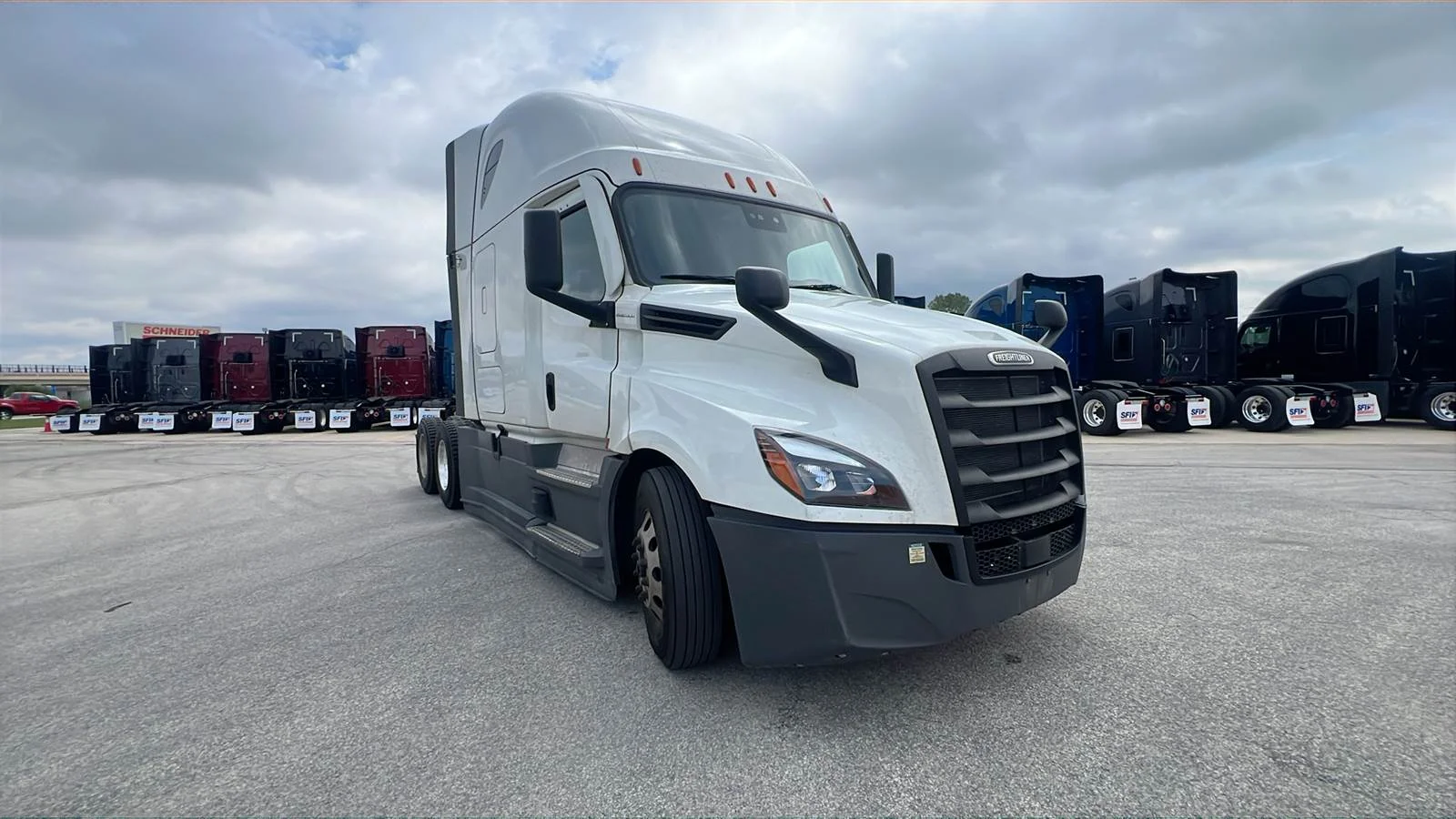 2023 Freightliner Cascadia