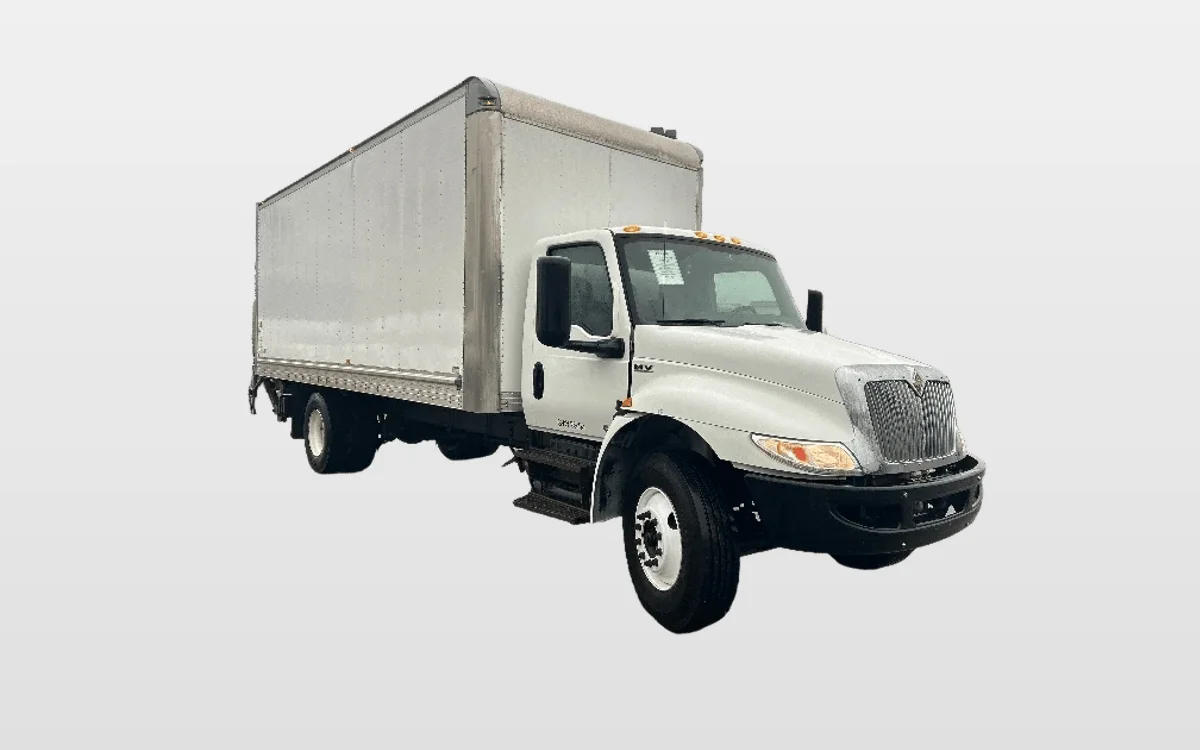 2020 International MV - image 1