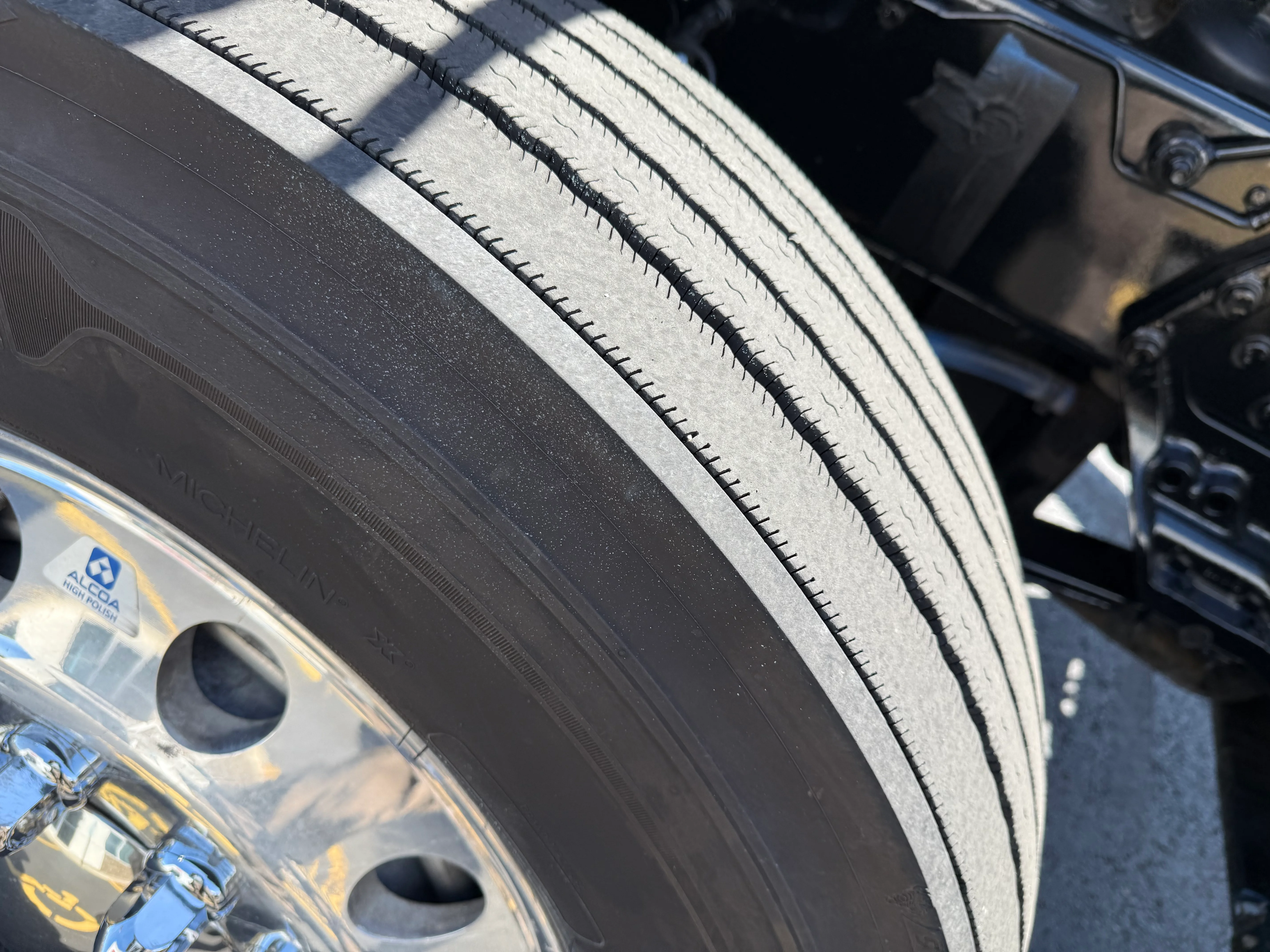 2020 Peterbilt 579 - image 11